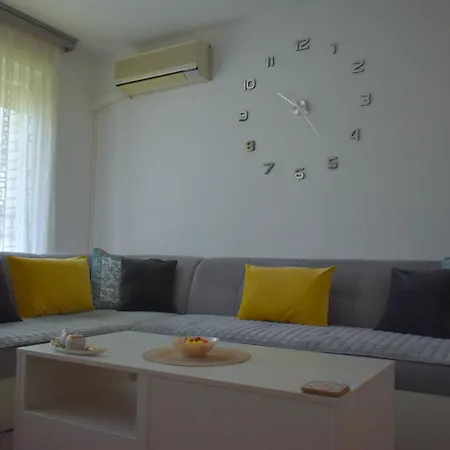 Mlk Diamond Apartament *